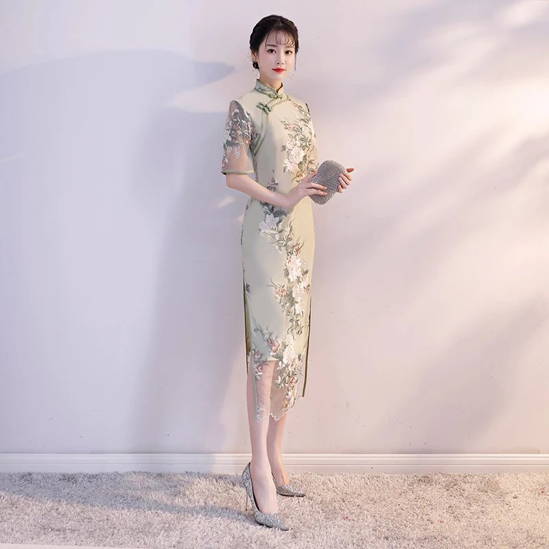繡花旗袍裙，方寸之間心盡顯女人之美