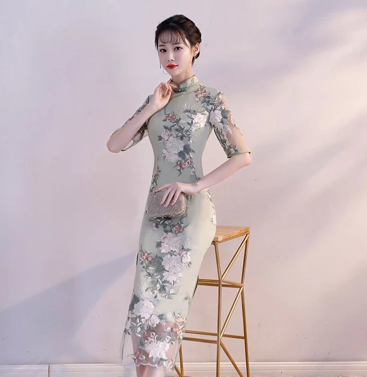 繡花旗袍裙，方寸之間心盡顯女人之美